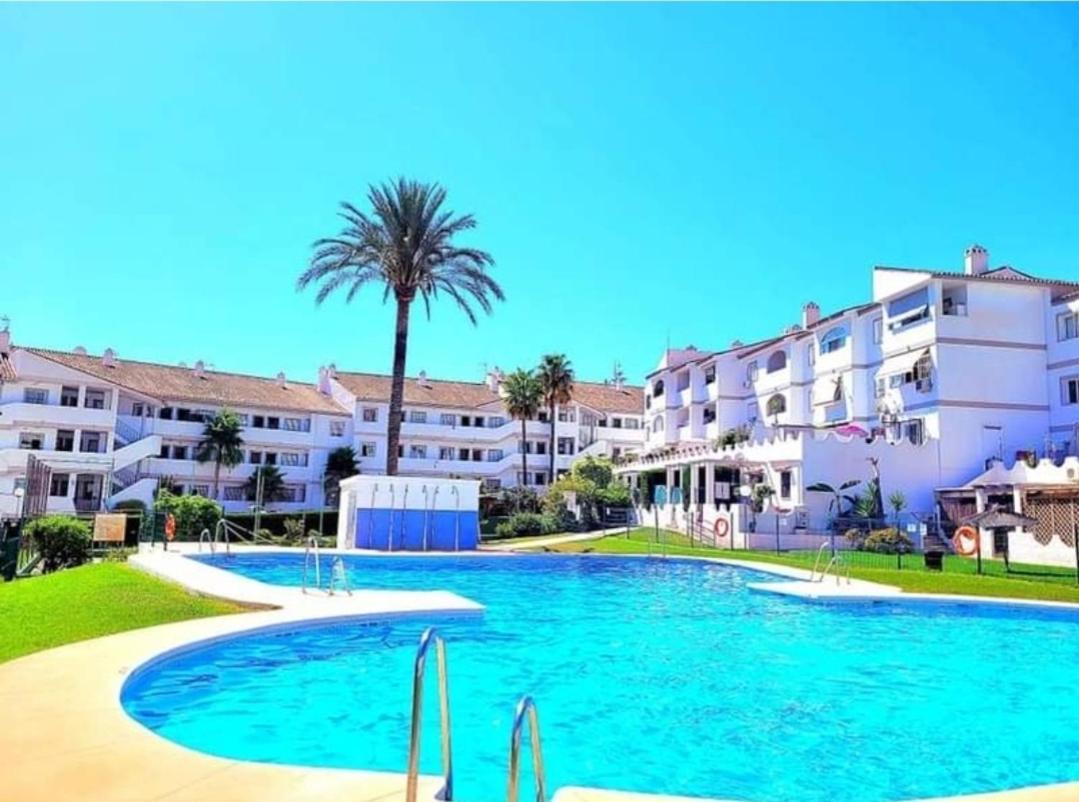 Apartamento En Mijas Con Terraza, Capacidad Para 5 Personas Con Piscina De Temporada Μάλαγα Εξωτερικό φωτογραφία