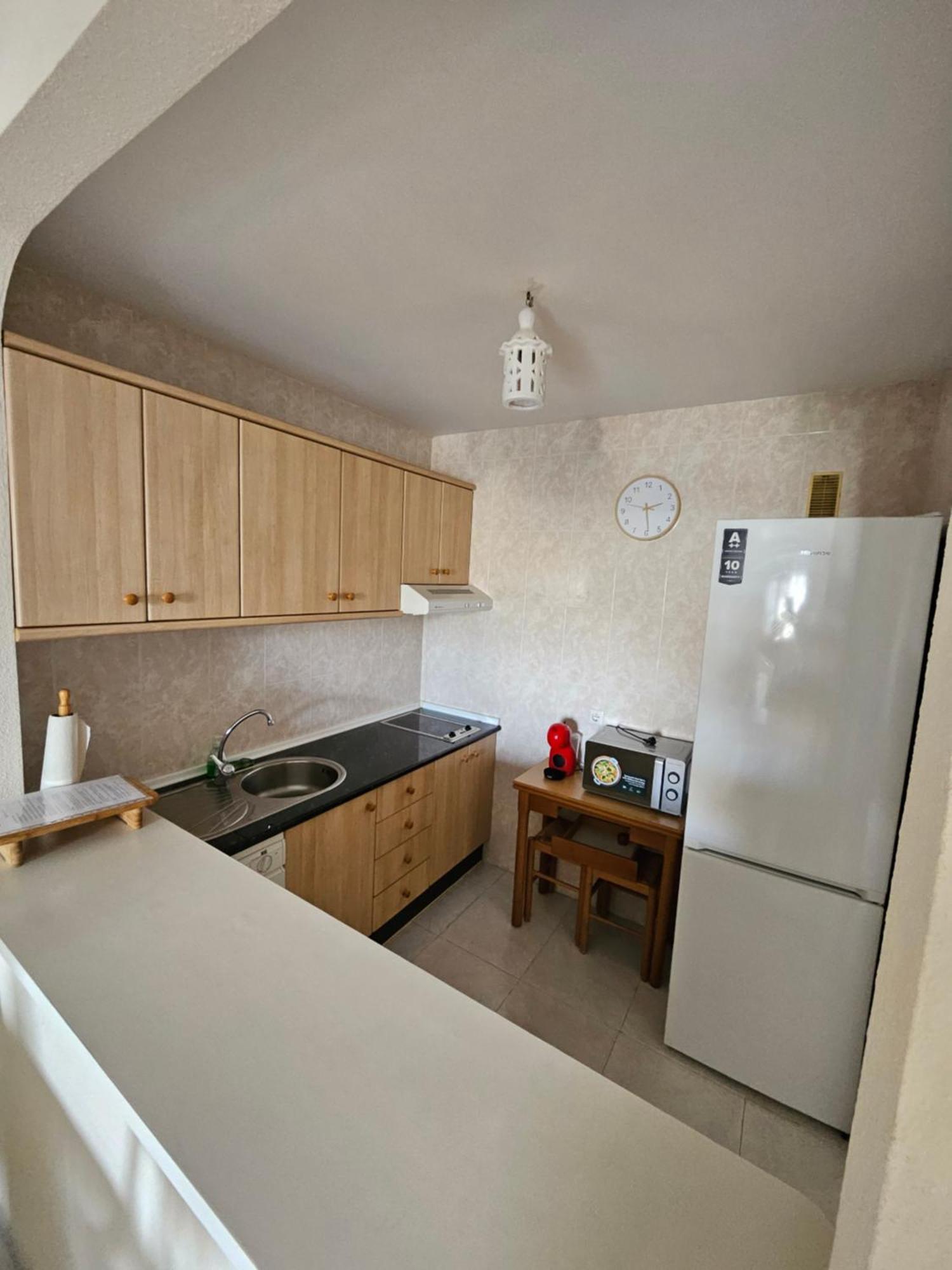 Apartamento En Mijas Con Terraza, Capacidad Para 5 Personas Con Piscina De Temporada Μάλαγα Εξωτερικό φωτογραφία